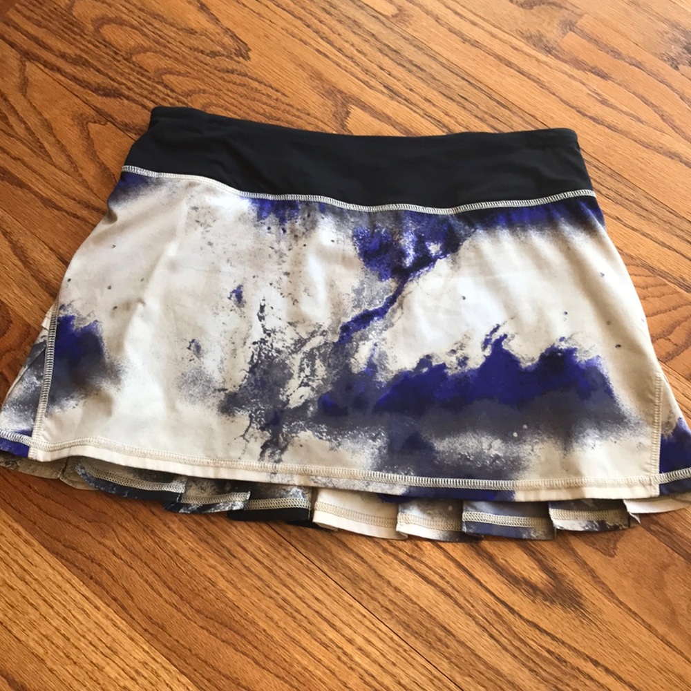 Lululemon Pace Setter Skirt, Size 4, EUC